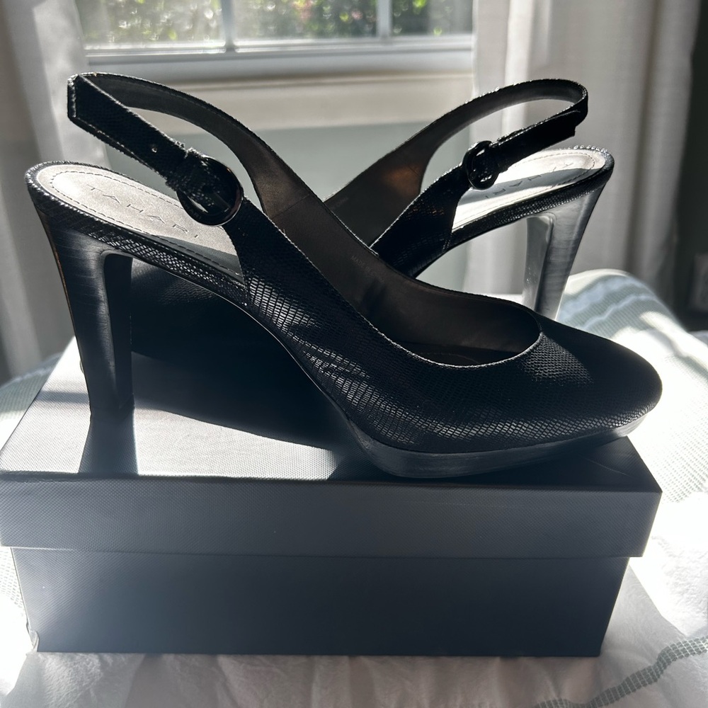 Spring 2025 is for sling backs!